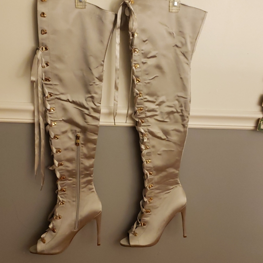 Gray shoes